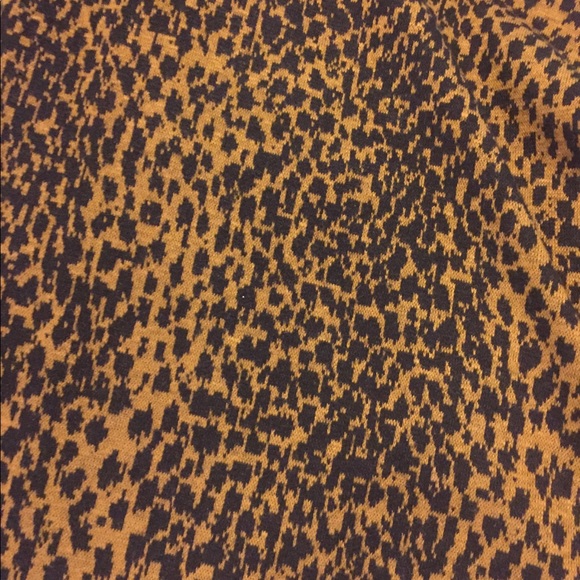 SOLD Chico’s Animal Jacquard Tee - NWT - Picture 3 of 4